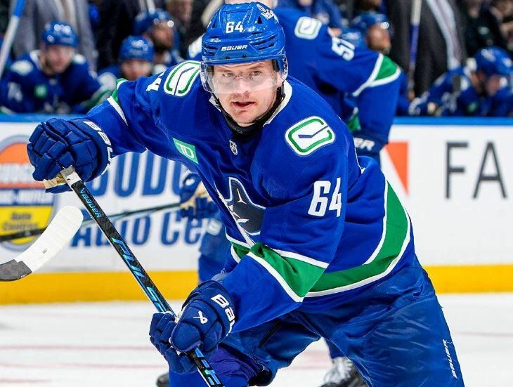 David Kämpf v dresu Vancouver Canucks