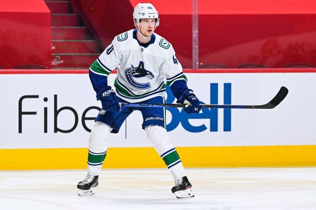 Švédský centr Elias Petterson řeší novou smlouvu ve Vancouveru Švédský centr Elias Petterson řeší novou smlouvu ve Vancouveru