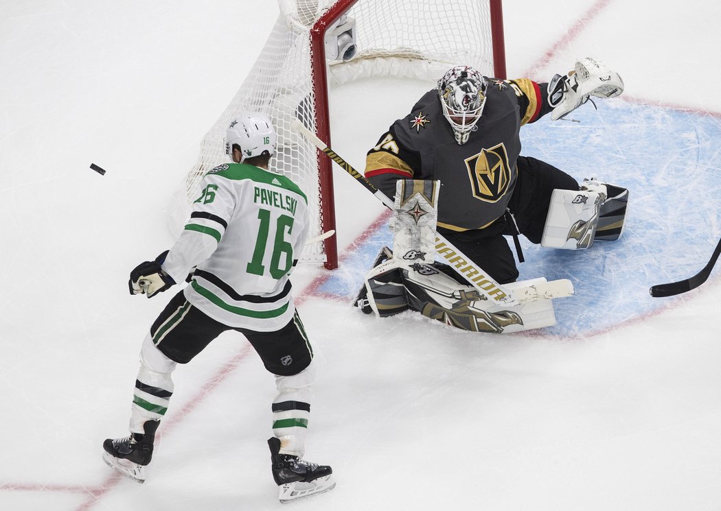 Robin Lehner zastavil 24 střel a připsal si druhé čisté konto za sebou.