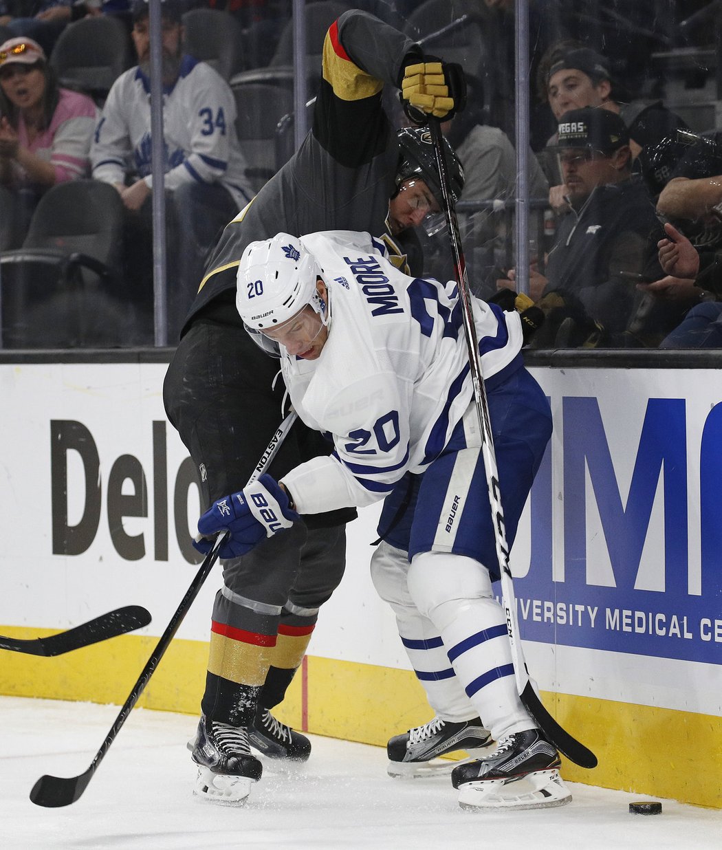 Tomáš Nosek si proti Maple Leafs připsal jeden záporný bod