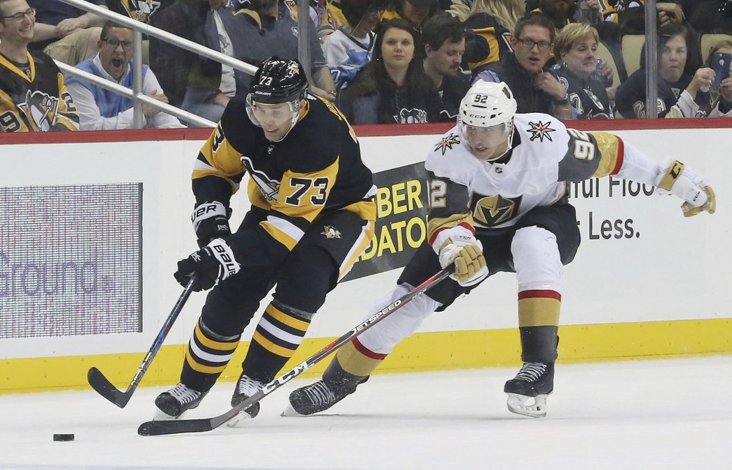 První gól sezony vstřelil Tomáš Nosek, který ale s Vegas podlehl v Pittsburghu 2:4.