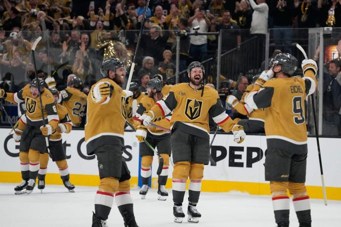 Hertl si zahraje o Stanley Cup! Vegas vyřadili Nečasovo Colorado po čtyřech zápasech Hertl si zahraje o Stanley Cup! Vegas vyřadili Nečasovo Colorado po čtyřech zápasech