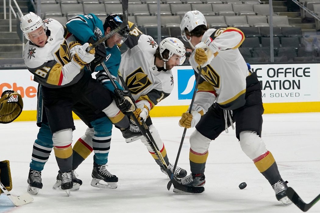 Hokejisté Vegas Golden Knights přejeli San Jose Sharks 6:0