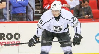 Pustí násilníka do NHL? O návrat usiluje kontroverzní ruský bek Vojnov