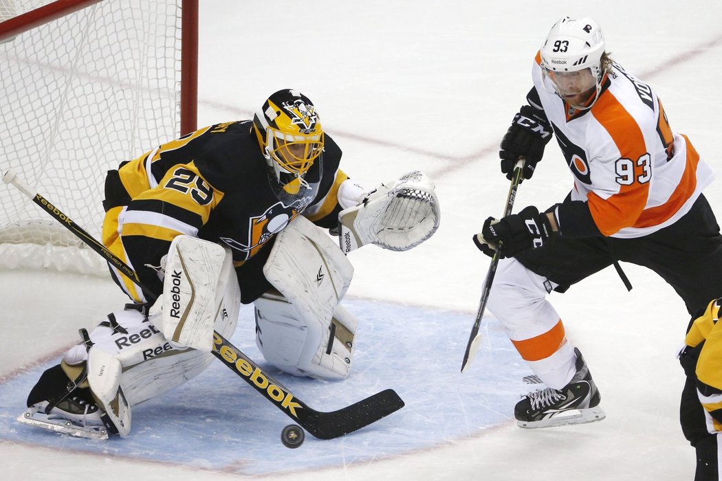 Jakub Voráček se ve středečním utkání NHL podepsal dvěma asistencemi pod výhru Philadelphie 5:3 v Pittsburghu