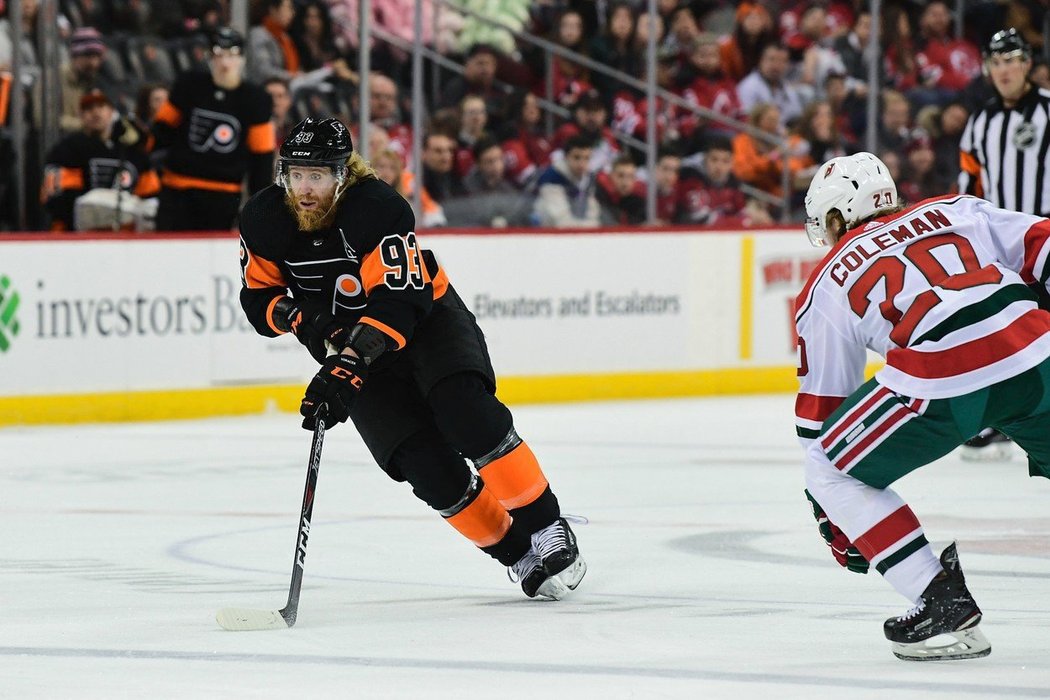 Jakub Voráček pomohl k výhře Philadelphie 6:3 v New Jersey třemi asistencemi a stal se druhou hvězdou zápasu.