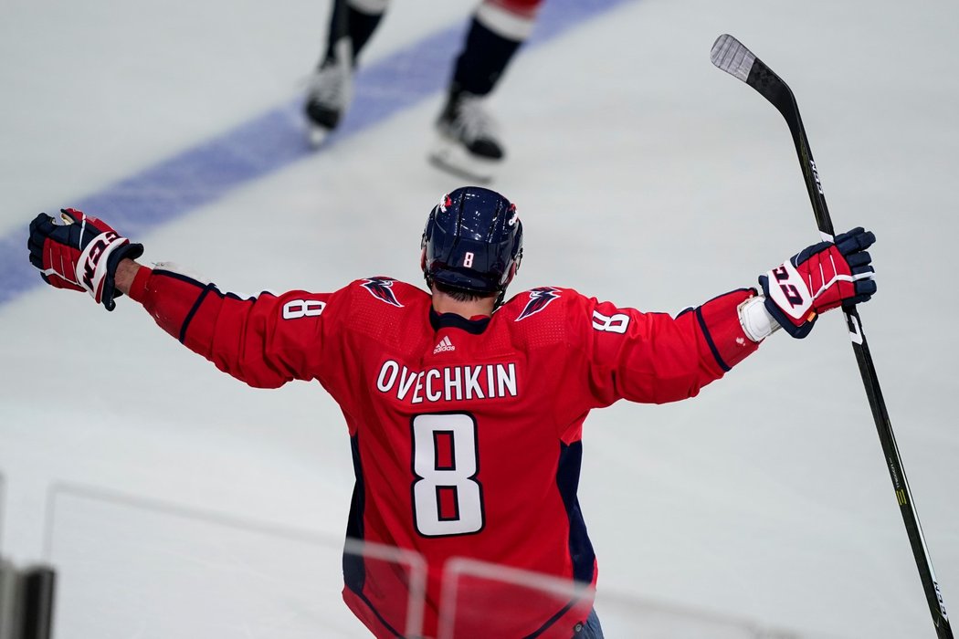 Další milník v gólech. Alex Ovečkin v noci pálil dvakrát a v NHL má 732 zásahů
