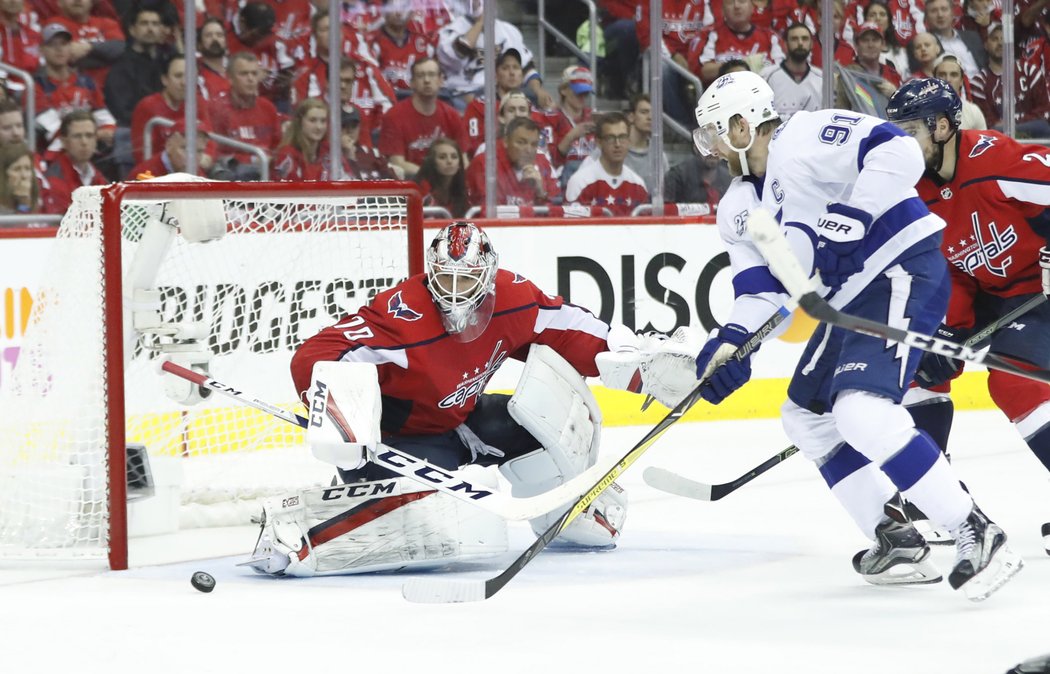 Braden Holtby v utkání zasahoval pouze šestnáctkrát