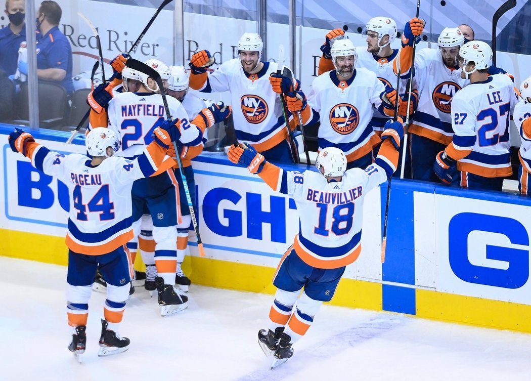 Islanders se v dalším kole střetnou s Tampou Bay anebo Bostonem.