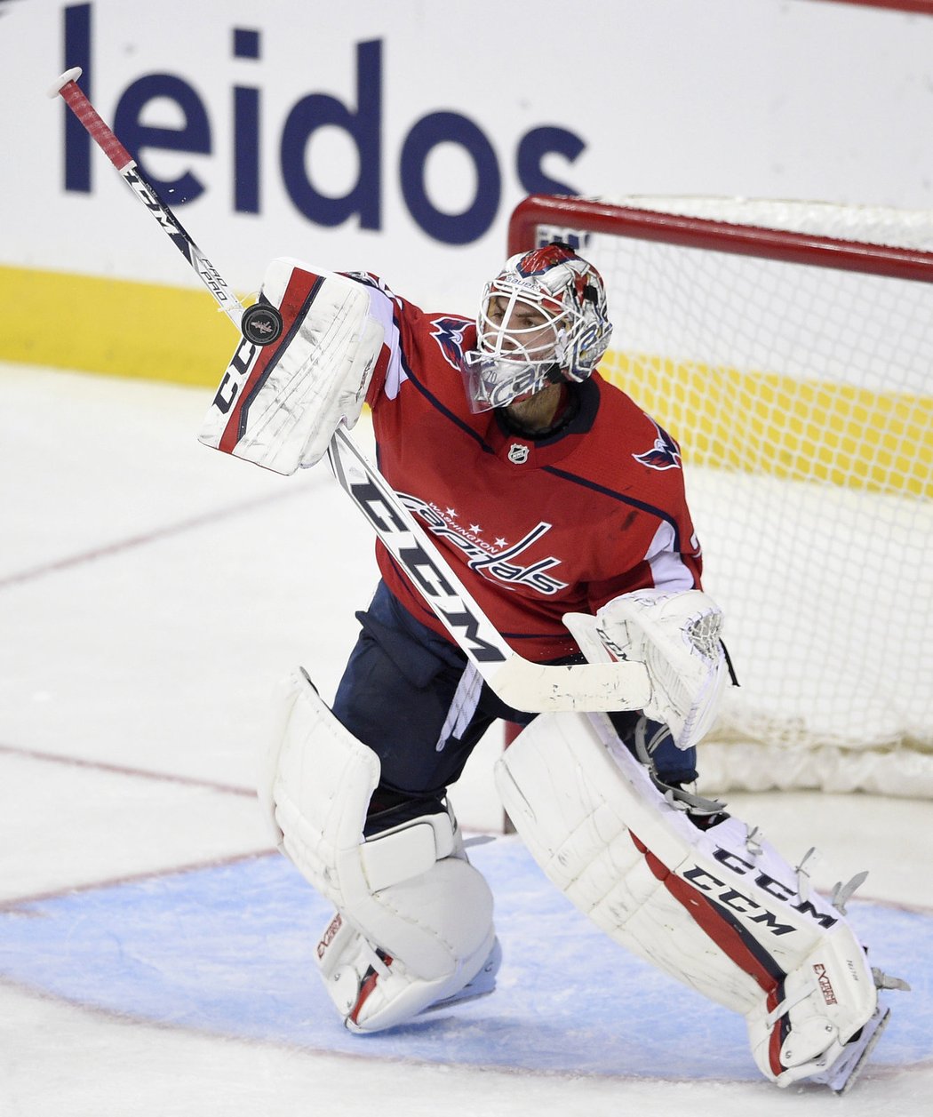 Braden Holtby pomohl Washingtonu k výhře několika důležitými zákroky