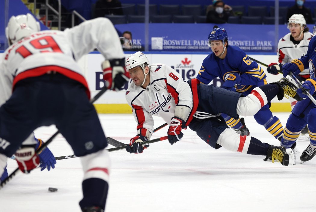 Washington kvůli porušení protikoronavirových opatření přijde v NHL na nějaký čas o kapitána Alexandra Ovečkina.