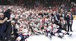 První společná fotografie hráčů Washington Capitals se Stanley Cupem