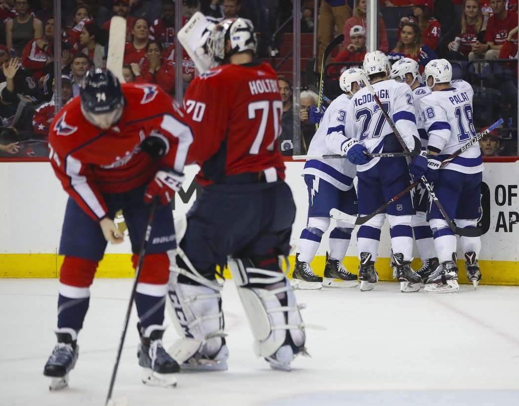 Zklamaní hráči Capitals musí vstřebat ztrátu výhodného vedení 2:0 na zápasy