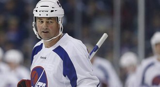 Platil o zesnulé legendě NHL. Odhalil staré tabu i neskutečnou sázku