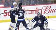 Connor Hellebuyck inkasoval od St. Louis čtyřikrát z 19 střel