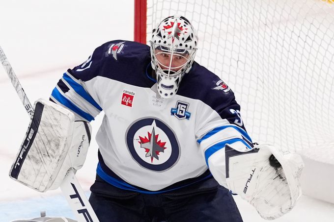 Hellebuyck šel k čertu, získali ho Devils. McDavid: Aspoň se nebudeme potkávat tak často Hellebuyck šel k čertu, získali ho Devils. McDavid: Aspoň se nebudeme potkávat tak často