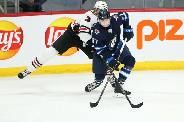 Kristian Reichel v zápase NHL proti Chicagu Kristian Reichel v zápase NHL proti Chicagu