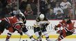 Útočník Pavel Zacha byl na ledě u dvou gólů hokejistů New Jersey, kteří v pondělním utkání NHL porazili Boston 3:0. Do statistik se ale nezapsal.