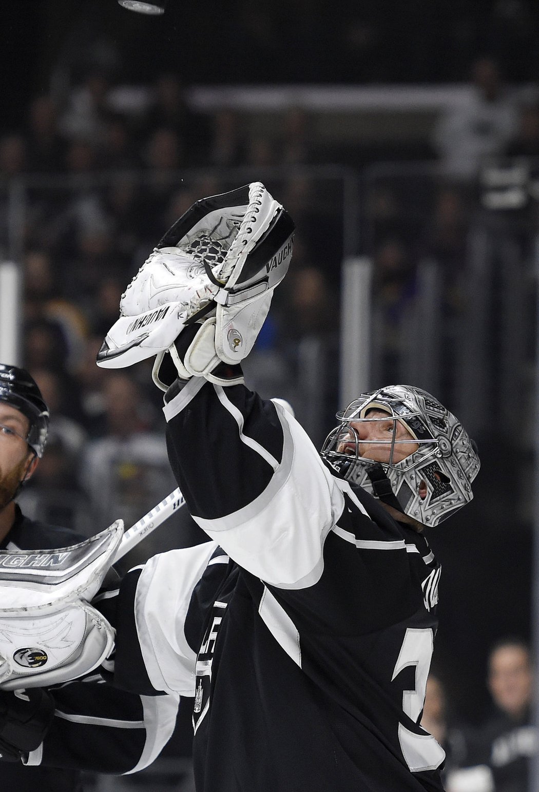 Jonathan Quick se mohl v zápase s Minnesotou přetrhnout, porážku ale neodvrátil