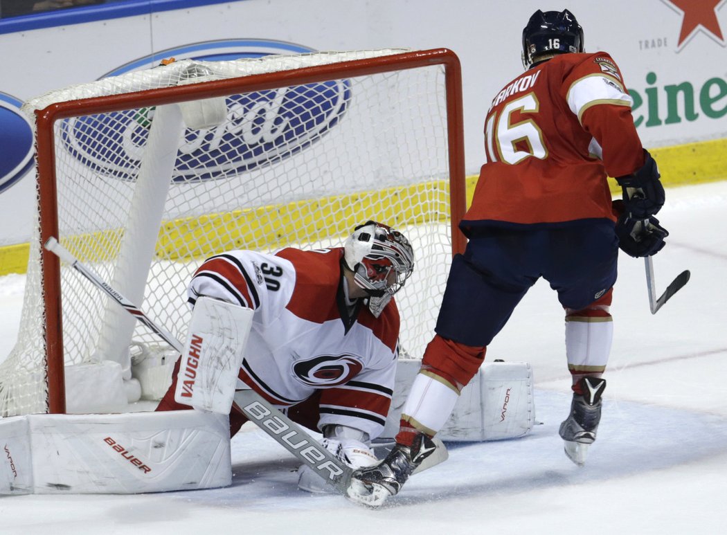 V penaltovém rozstřelu zařídili triumf Floridy Aleksander Barkov