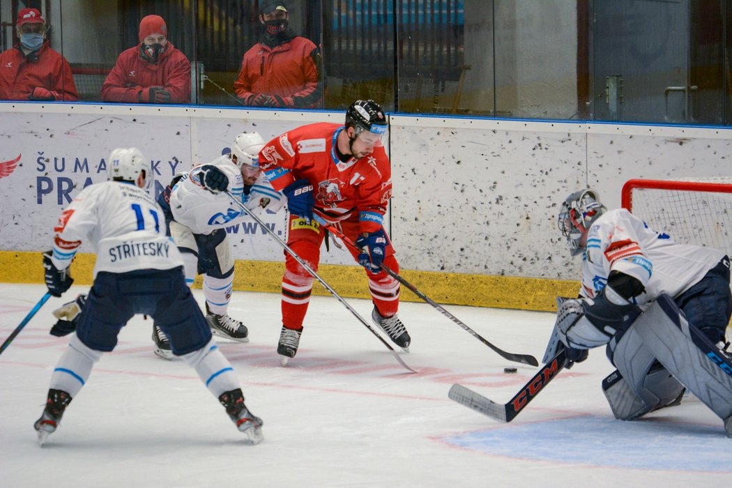 Jakub Valský (17) v dresu Olomouce při zápase s Plzní