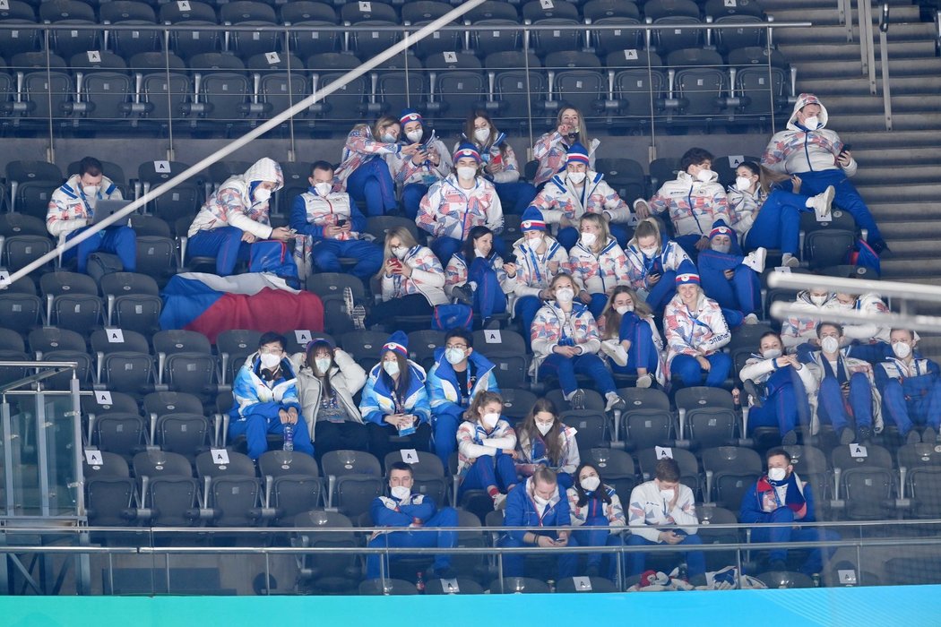 Čeští sportovci fandili v hledišti při utkání hokejistů proti Švýcarsku