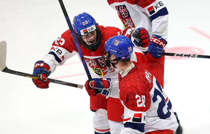 Česko - USA 3:2p. Skvělý vstup osmnáctky do MS! V prodloužení rozhodl Řípa Česko - USA 3:2p. Skvělý vstup osmnáctky do MS! V prodloužení rozhodl Řípa