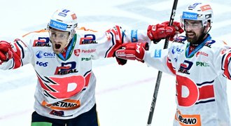 Pardubice - Litvínov 3:0. Rozhodl gól do šatny. Dynamo bere druhý bod