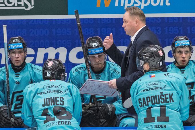 Hráči bez výplat? Dvakrát krátké zpoždění, které nás mrzí, ubezpečují v Karlových Varech Hráči bez výplat? Dvakrát krátké zpoždění, které nás mrzí, ubezpečují v Karlových Varech