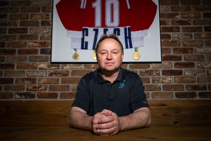 Trenér roku Patera: Koučování jsem pochopil u Hořavy s Rulíkem. Oči mi otevřel vyhazov na Spartě Trenér roku Patera: Koučování jsem pochopil u Hořavy s Rulíkem. Oči mi otevřel vyhazov na Spartě