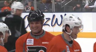 VIDEO: Lindros zpátky v dresu Philadelphie. Zabruslil si na tréninku