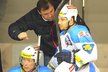 Bývalý reprezentační obránce Jaroslav Špaček momentálně trénuje v Plzni obránce a týmu pomáhá na střídačce. Naganský šampion připustil, že je možný jeho start přímo na ledě 