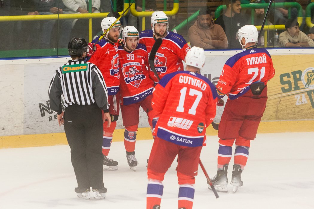 Hokejisté Poruby jsou jako jediný tým v první lize i po 6. kole neporažení