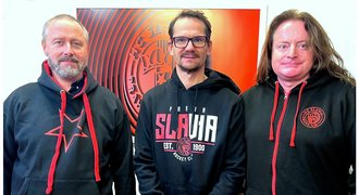 Eliáš skládá Slavii, mluví o možnostech u Devils: Kdybych chtěl, role se mi tam najde Eliáš skládá Slavii, mluví o možnostech u Devils: Kdybych chtěl, role se mi tam najde