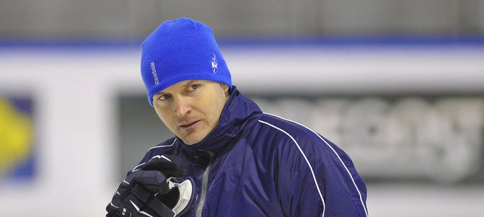 Trenér Čelanský skončil u prvoligových hokejistů Kladna