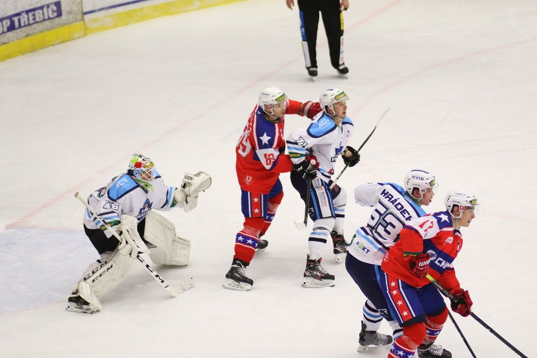 Hokejisté Třebíče poprvé v sezoně prohráli, podlehli Vrchlabí