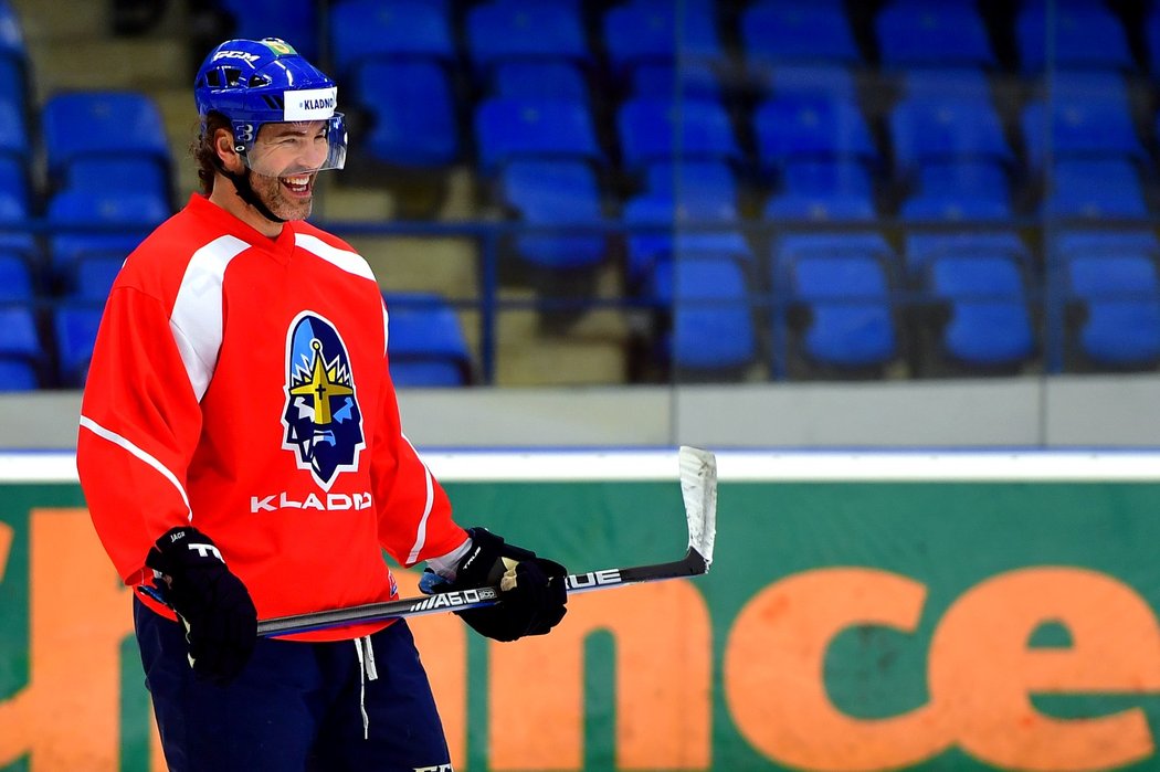 Kladenská legenda Jaromír Jágr rozdával úsměvy na tréninku Rytířů