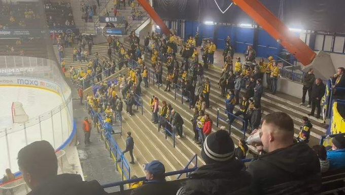 Bez vlajek a nefandíme! Šéf kotle Zlína je naštvaný na vedení. Srdínka ve funkci nechápe Bez vlajek a nefandíme! Šéf kotle Zlína je naštvaný na vedení. Srdínka ve funkci nechápe