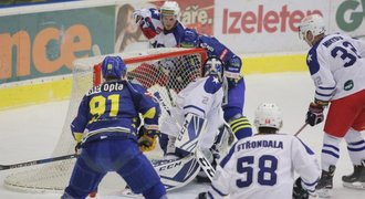 Přerov nadále vede první ligu. Prostějov, Slavia i Kladno slaví výhry s nulou