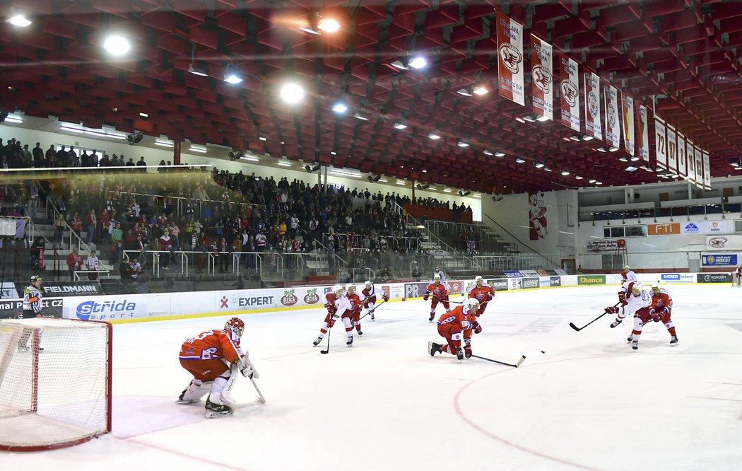 Fanoušci Slavie viděli vysokou výhru domácího týmu