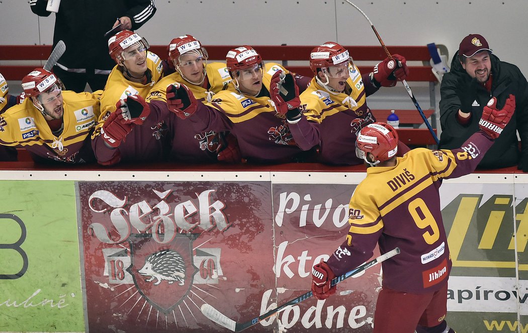 Jihlava slaví postup do baráže, výhru jí vystřelil Richard Diviš