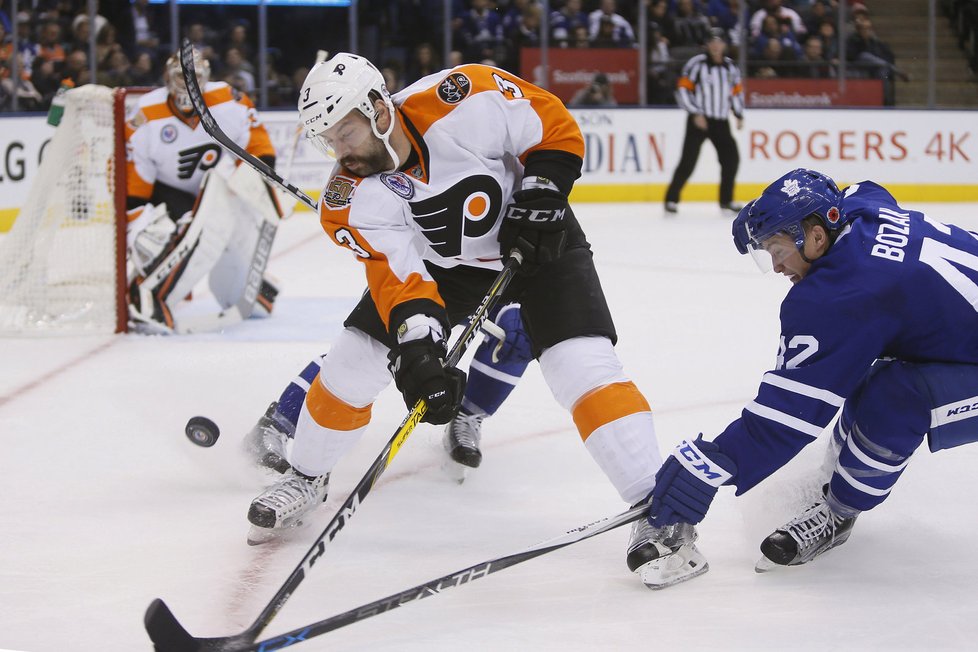 Radko Gudas byl v pátečním programu NHL jediným českým hokejistou, který bodoval.