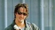 Hvězda filmu Matrix Keanu Reeves od dětství miluje hokej, v mládí byl dokonce blízko k profesionální kariéře, osud ho však zavál k herectví