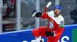 Zřejmě každý český fanoušek by rád viděl Tomáše Hertl na mistrovství světa v Praze. Útočník Sharks má ovšem stále práci v NHL