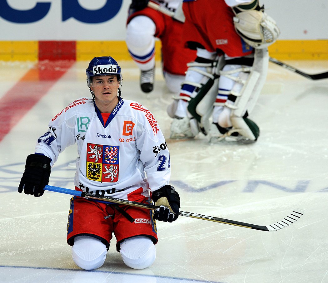 Jiří Hudler v NHL válí, na místo v týmu pro ZOH v Soči to ale nestačilo