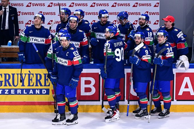 ONLINE: Dánsko - Itálie. Outsideři stále bojují o první body, Slováci vyzvou Kanadu ONLINE: Dánsko - Itálie. Outsideři stále bojují o první body, Slováci vyzvou Kanadu