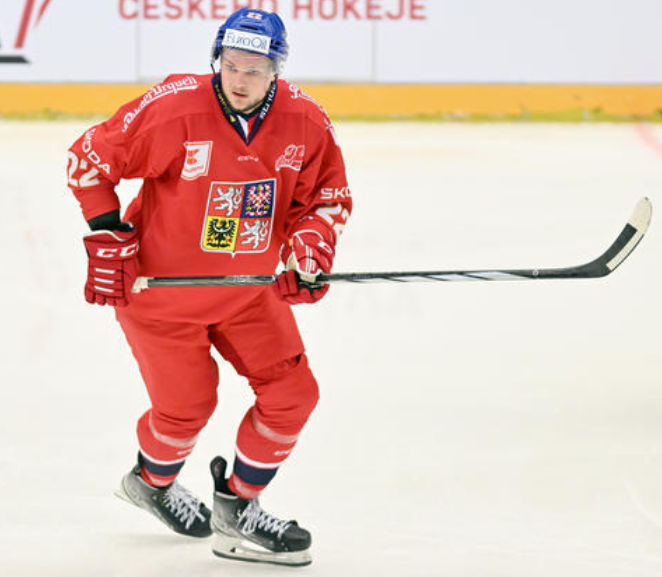 A co když o OH bojuje i Kondelík? Má super oslabení i neobvyklou dvoumetrovou zbraň A co když o OH bojuje i Kondelík? Má super oslabení i neobvyklou dvoumetrovou zbraň