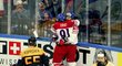 Čeští hokejisté se radují z Voráčkova gólu do sítě Německa