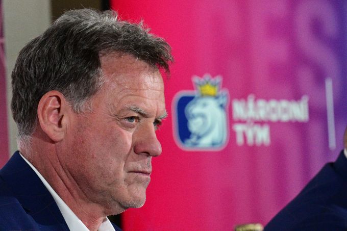 Rulík: Těžké, omluvenek bylo hodně. Proč chybí Sikora s Klapkou a bude na někoho čekat? Rulík: Těžké, omluvenek bylo hodně. Proč chybí Sikora s Klapkou a bude na někoho čekat?