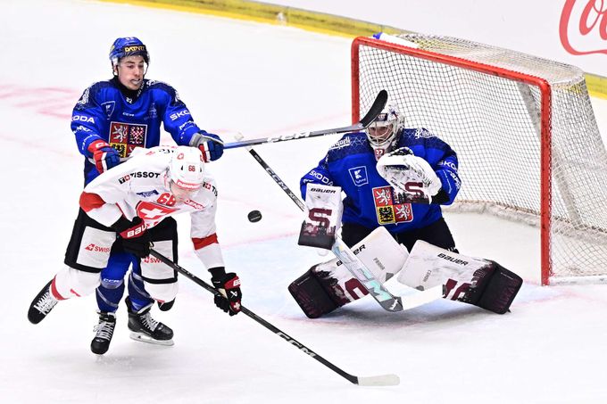 ONLINE: Česko - Švýcarsko 0:0. Poslední zápas na domácím turnaji, v bráně Kořenář ONLINE: Česko - Švýcarsko 0:0. Poslední zápas na domácím turnaji, v bráně Kořenář